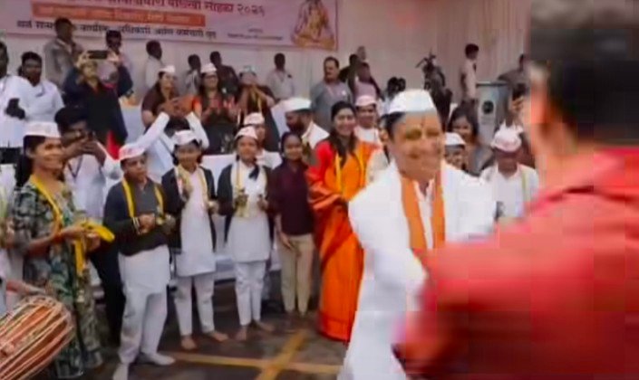 असंवेदनशीलता? मोशीत मृत्यूशी झुंज… अन् आयुक्तांचा फुगडीचा फेर!