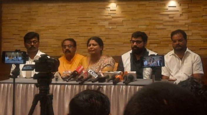 मोशी कचरा डेपो दुर्घटनेप्रकरणी आयुक्तांसह अधिकाऱ्यांवर सदोष मनुष्यवधाचा गुन्हा दाखल करा; सुषमा अंधारेंची मागणी