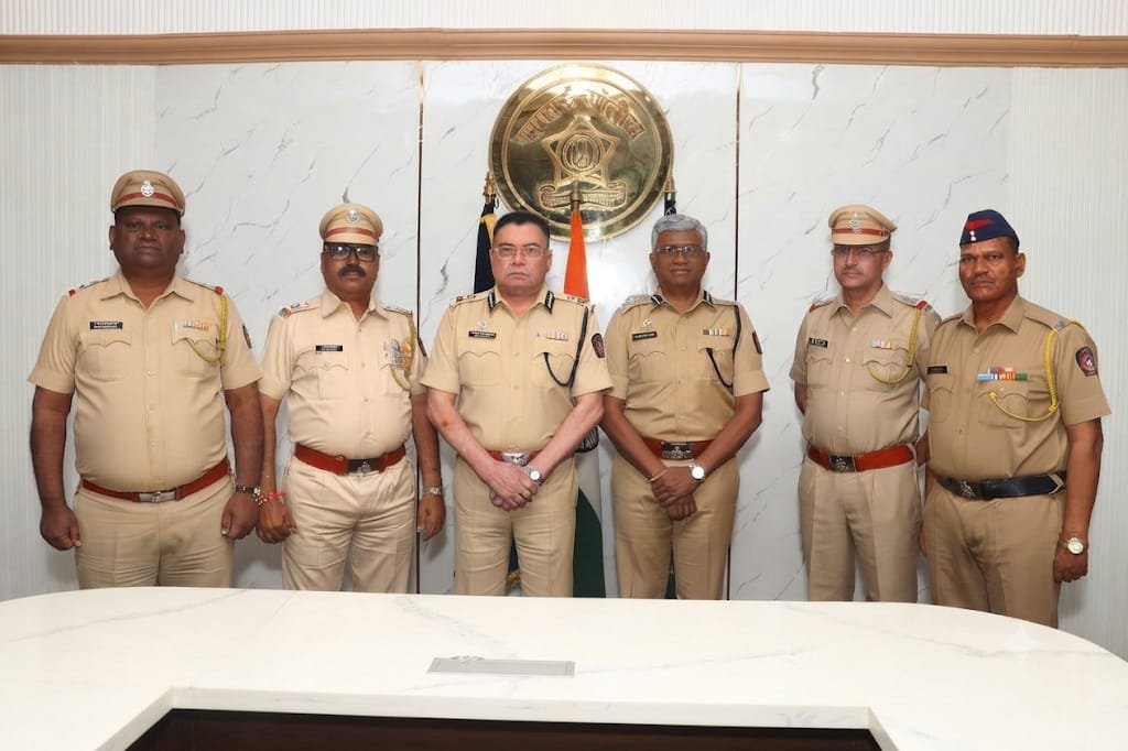 पिंपरी-चिंचवड पोलीस आयुक्तालयातील चार पोलीस अधिकारी-अंमलदार सेवानिवृत्त