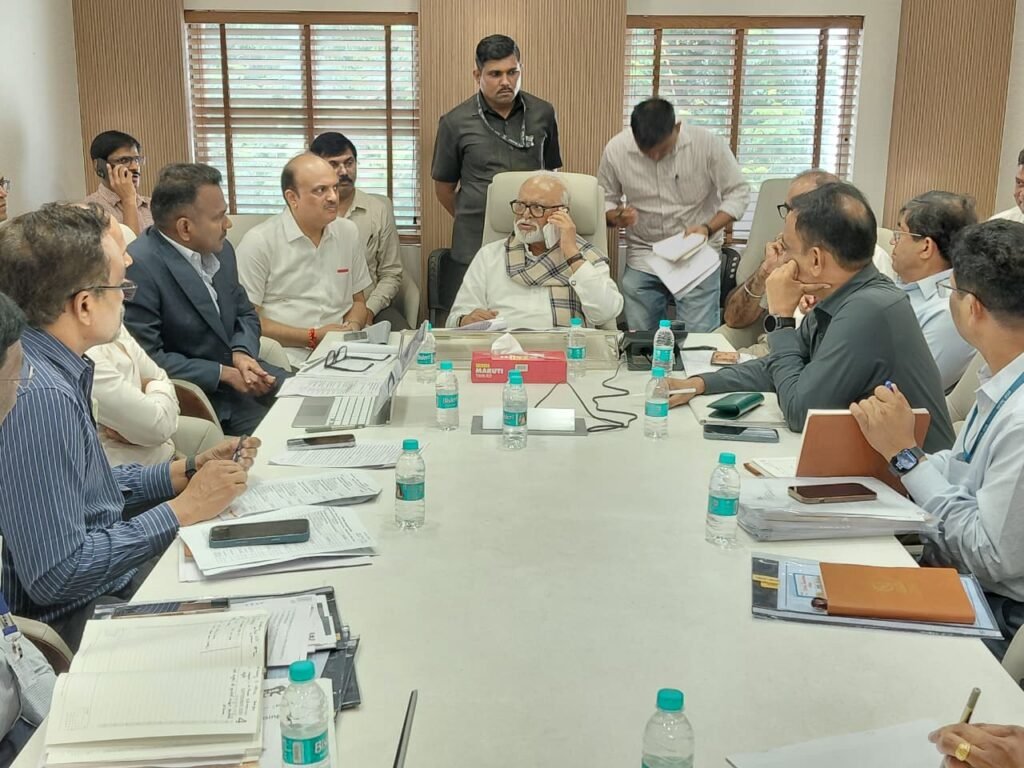 चिचोंडी औद्योगिक क्षेत्रात जमीन, वीज व पाणी उपलब्ध करून देण्यासाठीची कार्यवाही करावी – अन्न व नागरी पुरवठा राज्यमंत्री छगन भुजबळ यांचे निर्देश