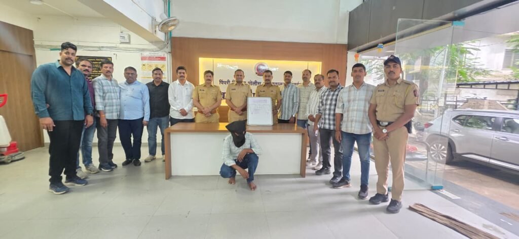 महिला पीजीमध्ये घरफोडी करणारा प्लंबर जेरबंद
